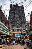 The great Chola temples of Tamil Nadu - the Sri Meenakshi-Sundareshwarar Temple of Madurai. The immense gopura gates of the outer walls. 